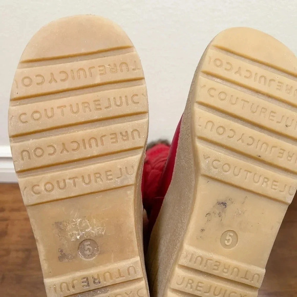 JUICY COUTURE | QUILTED  FAUX FUR SNOWFLURRY LINING WINTER WEDGE BOOTS - Picture 10 of 15